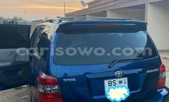 Acheter Occasion Voiture Toyota Highlander Bleu à Abomey, Benin Acheter Occasion Voiture Toyota Highlander Bleu à Abomey, Benin