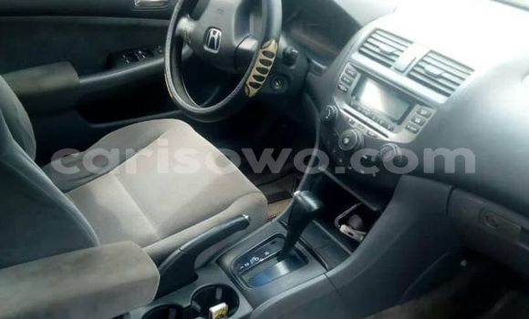Ra Àlòkù Honda Accord Blue Ọkọ̀ in Abomey ni Benin Ra Àlòkù Honda Accord Blue Ọkọ̀ in Abomey ni Benin