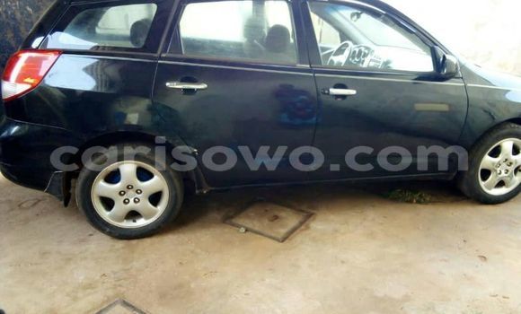 Sayi Na hannu Toyota Matrix Black Mota in Abomey a Benin