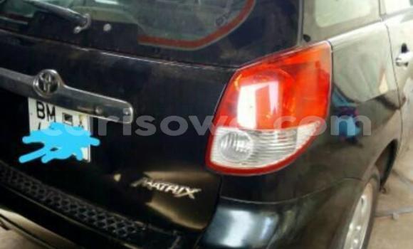 Ra Àlòkù Toyota Matrix Black Ọkọ̀ in Abomey ni Benin Ra Àlòkù Toyota Matrix Black Ọkọ̀ in Abomey ni Benin