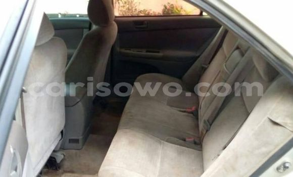 Acheter Occasion Voiture Toyota Camry Gris à Abomey, Benin Acheter Occasion Voiture Toyota Camry Gris à Abomey, Benin