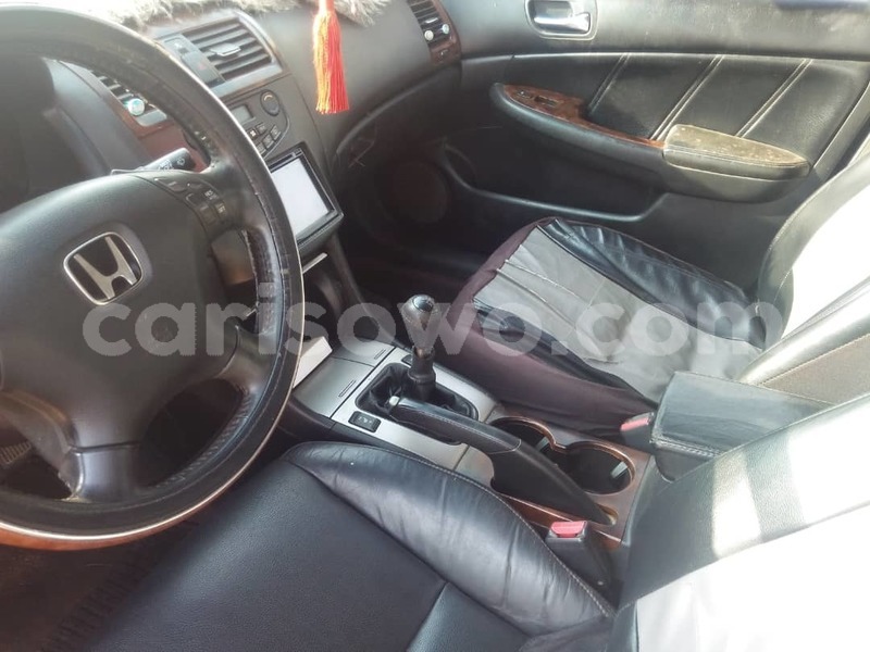 Big with watermark honda accord benin cotonou 10386