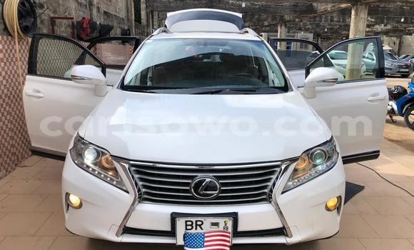 Ra Tuntun Honda Accord funfun Ọkọ̀ in Cotonou ni Benin Ra Tuntun Honda Accord funfun Ọkọ̀ in Cotonou ni Benin