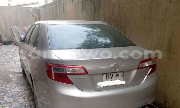 Acheter Neuf Voiture Toyota Camry Gris à Cotonou, Benin Acheter Neuf Voiture Toyota Camry Gris à Cotonou, Benin