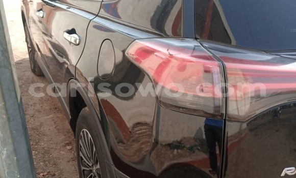 Acheter Occasion Voiture Toyota RAV4 Marron à Cotonou, Benin Acheter Occasion Voiture Toyota RAV4 Marron à Cotonou, Benin