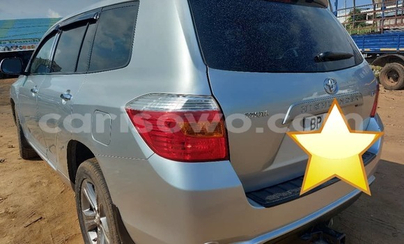 Acheter Occasion Voiture Toyota Highlander Gris à Cotonou, Benin