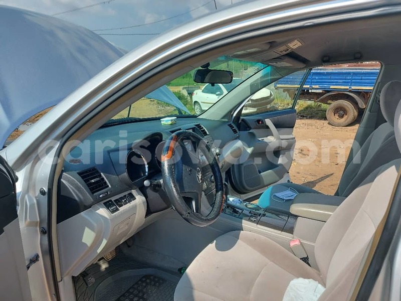 Big with watermark toyota highlander benin cotonou 10405