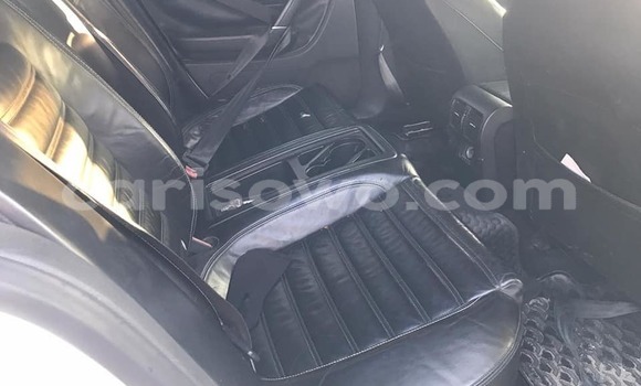 Sayi Na hannu Volkswagen Passat White Mota in Abomey a Benin Sayi Na hannu Volkswagen Passat White Mota in Abomey a Benin