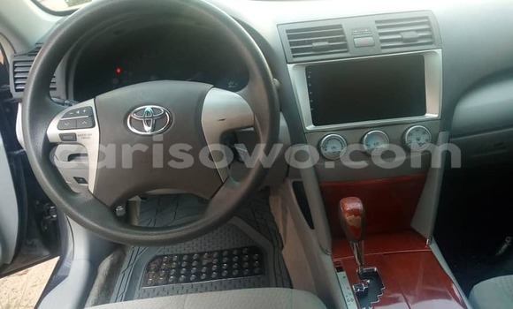 Ra Àlòkù Toyota Camry Black Ọkọ̀ in Abomey ni Benin Ra Àlòkù Toyota Camry Black Ọkọ̀ in Abomey ni Benin