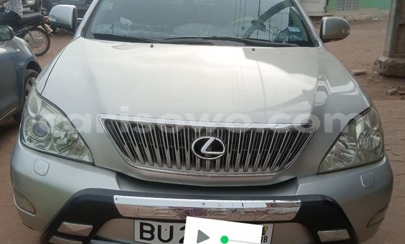 Sayi Na hannu Lexus RX 330 Azurfa Mota in Abomey a Benin Sayi Na hannu Lexus RX 330 Azurfa Mota in Abomey a Benin