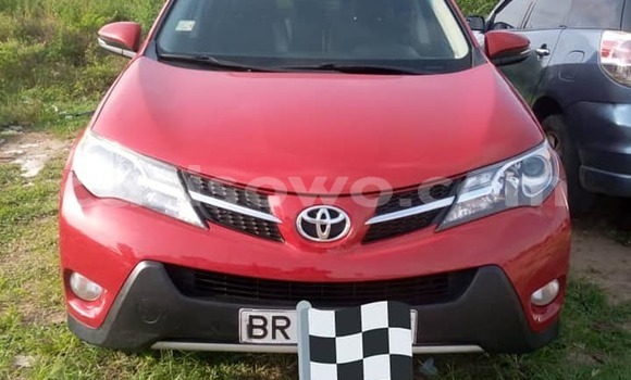 Acheter Occasion Voiture Toyota RAV4 Rouge à Abomey, Benin