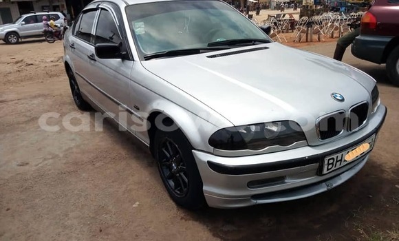 Acheter Occasion Voiture BMW 3–Series Gris à Abomey, Benin