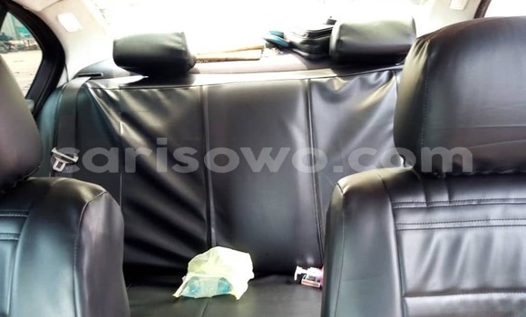 Ra Àlòkù BMW 3–Series Silver Ọkọ̀ in Abomey ni Benin Ra Àlòkù BMW 3–Series Silver Ọkọ̀ in Abomey ni Benin