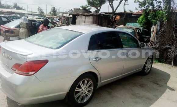 Acheter Occasion Voiture Toyota Avalon Gris à Cotonou, Benin