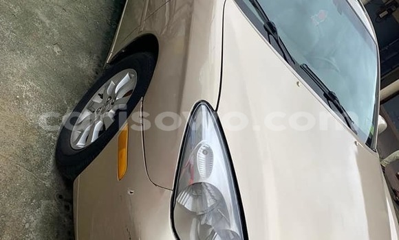 Ra Àlòkù Lexus ES Alagara Ọkọ̀ in Cotonou ni Benin Ra Àlòkù Lexus ES Alagara Ọkọ̀ in Cotonou ni Benin