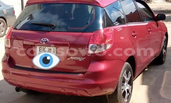 Sayi Na hannu Toyota Matrix Red Mota in Cotonou a Benin Sayi Na hannu Toyota Matrix Red Mota in Cotonou a Benin