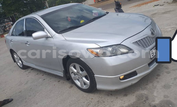 Ra Àlòkù Toyota Camry Silver Ọkọ̀ in Cotonou ni Benin Ra Àlòkù Toyota Camry Silver Ọkọ̀ in Cotonou ni Benin