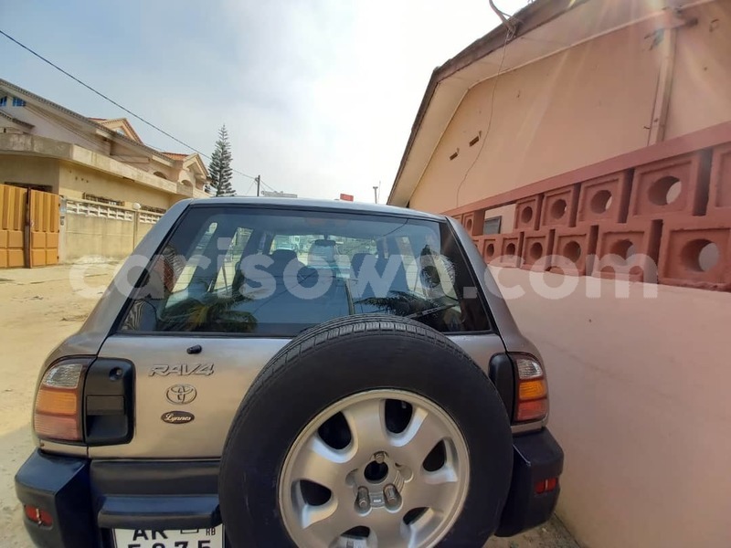 Big with watermark toyota rav4 benin cotonou 10454