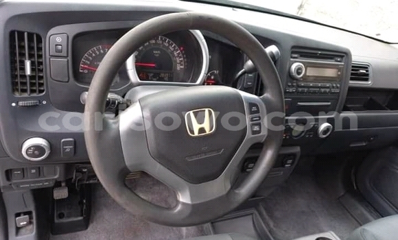Acheter Occasion Voiture Honda Ridgeline Bleu à Cotonou, Benin Acheter Occasion Voiture Honda Ridgeline Bleu à Cotonou, Benin