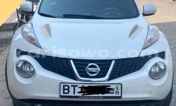 Buy Used Nissan Juke White Car in Cotonou in Benign Buy Used Nissan Juke White Car in Cotonou in Benign