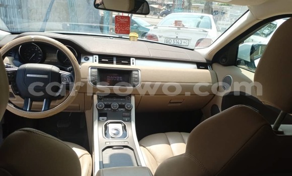 Acheter Neuf Voiture Land Rover Range Rover Evoque Blanc à Cotonou, Benin Acheter Neuf Voiture Land Rover Range Rover Evoque Blanc à Cotonou, Benin