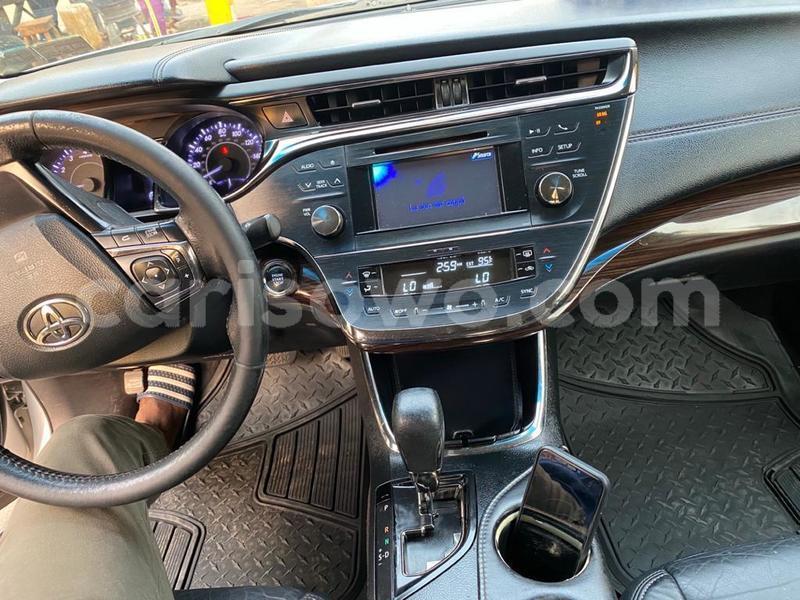 Big with watermark toyota avalon benin cotonou 10489