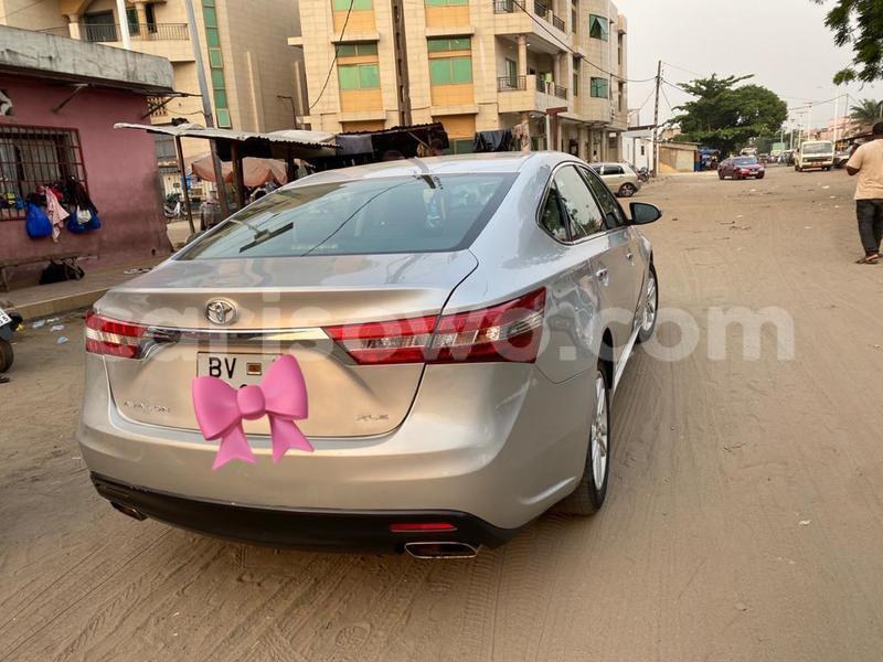 Big with watermark toyota avalon benin cotonou 10489