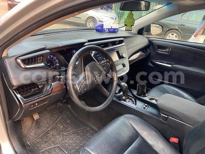 Big with watermark toyota avalon benin cotonou 10489