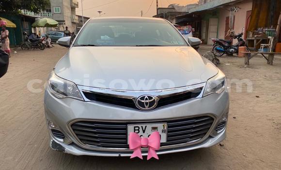 Ra Tuntun Toyota Avalon Silver Ọkọ̀ in Cotonou ni Benin Ra Tuntun Toyota Avalon Silver Ọkọ̀ in Cotonou ni Benin