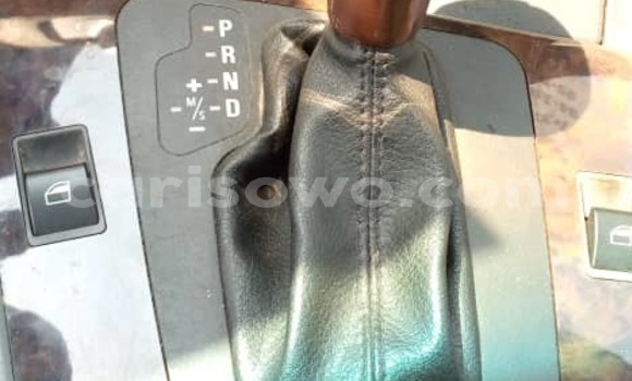 Ra Tuntun BMW 3–Series Silver Ọkọ̀ in Cotonou ni Benin Ra Tuntun BMW 3–Series Silver Ọkọ̀ in Cotonou ni Benin