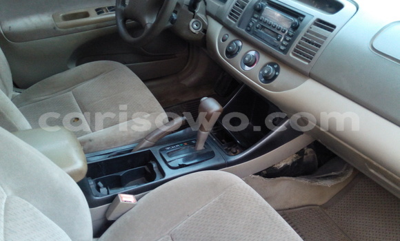 Ra Àlòkù Toyota Camry Brown Ọkọ̀ in Cotonou ni Benin Ra Àlòkù Toyota Camry Brown Ọkọ̀ in Cotonou ni Benin