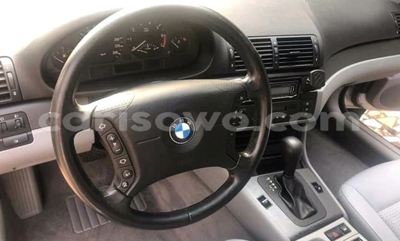 Ra Àlòkù BMW 3–Series Silver Ọkọ̀ in Cotonou ni Benin Ra Àlòkù BMW 3–Series Silver Ọkọ̀ in Cotonou ni Benin