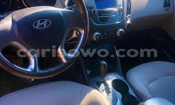Buy Used Hyundai Tucson Blue Car in Cotonou in Benign Buy Used Hyundai Tucson Blue Car in Cotonou in Benign