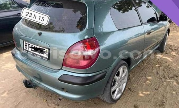 Ra Àlòkù Nissan Almera Alawọ ewe Ọkọ̀ in Cotonou ni Benin
