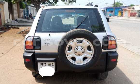 Acheter Occasion Voiture Toyota RAV4 Gris à Cotonou, Benin