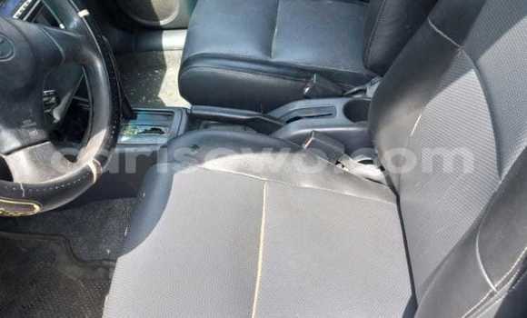 Ra Àlòkù Toyota RAV4 Silver Ọkọ̀ in Cotonou ni Benin Ra Àlòkù Toyota RAV4 Silver Ọkọ̀ in Cotonou ni Benin