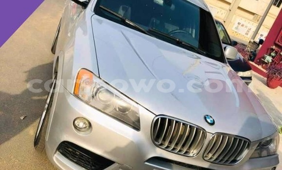 Sayi Na hannu BMW X3 Azurfa Mota in Cotonou a Benin