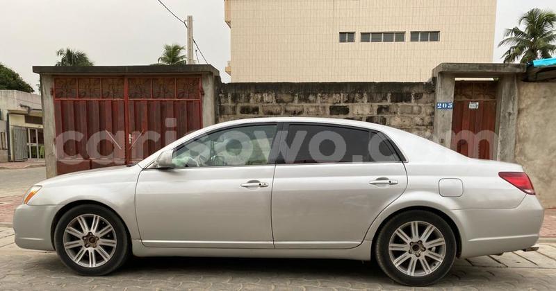 Big with watermark toyota avalon benin cotonou 10525