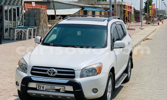 Acheter Neuf Voiture Toyota RAV4 Blanc à Cotonou, Benin
