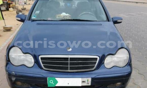 Buy Used Mercedes-Benz C-Classe Blue Car in Cotonou in Benign