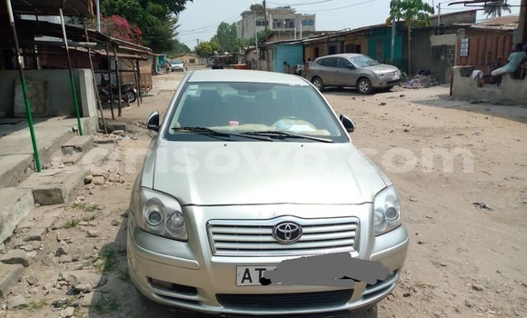 Acheter Occasion Voiture Toyota Avensis Gris à Cotonou, Benin Acheter Occasion Voiture Toyota Avensis Gris à Cotonou, Benin