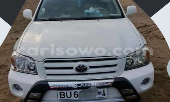 Buy Used Toyota Highlander White Car in Cotonou in Benign