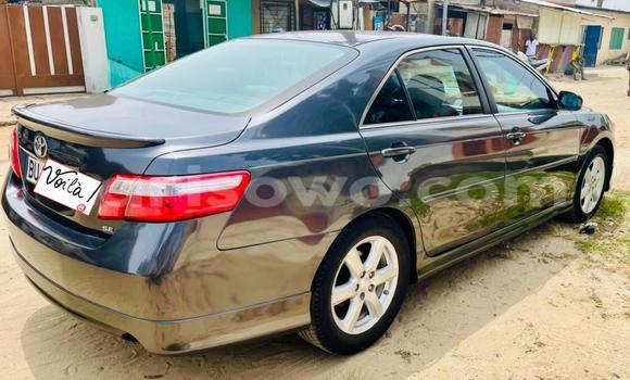 Ra Tuntun Toyota Camry Black Ọkọ̀ in Cotonou ni Benin Ra Tuntun Toyota Camry Black Ọkọ̀ in Cotonou ni Benin