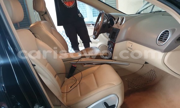 Buy Used Mercedes-Benz ML–Class Black Car in Cotonou in Benign Buy Used Mercedes-Benz ML–Class Black Car in Cotonou in Benign