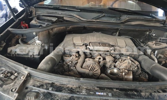 Buy Used Mercedes-Benz ML–Class Black Car in Cotonou in Benign Buy Used Mercedes-Benz ML–Class Black Car in Cotonou in Benign