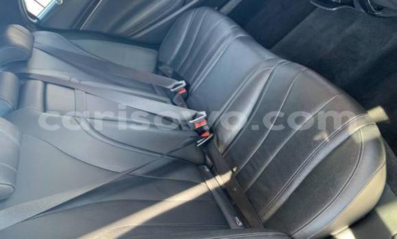 Acheter Import Voiture Mercedes-Benz S–Class Noir à Abomey, Benin Acheter Import Voiture Mercedes-Benz S–Class Noir à Abomey, Benin