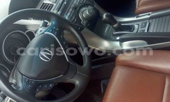 Buy Used Acura TL White Car in Cotonou in Benign Buy Used Acura TL White Car in Cotonou in Benign