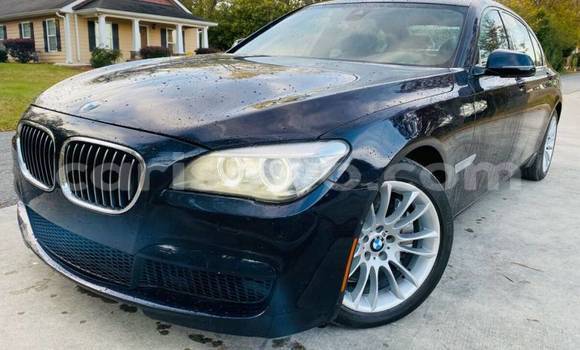 Acheter Import Voiture BMW 7-Series Noir à Abomey Calavi, Benin Acheter Import Voiture BMW 7-Series Noir à Abomey Calavi, Benin