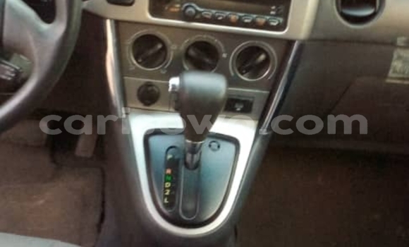 Ra Àlòkù Pontiac Vibe funfun Ọkọ̀ in Cotonou ni Benin