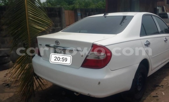Acheter Occasion Voiture Toyota Camry Blanc à Cotonou, Benin Acheter Occasion Voiture Toyota Camry Blanc à Cotonou, Benin